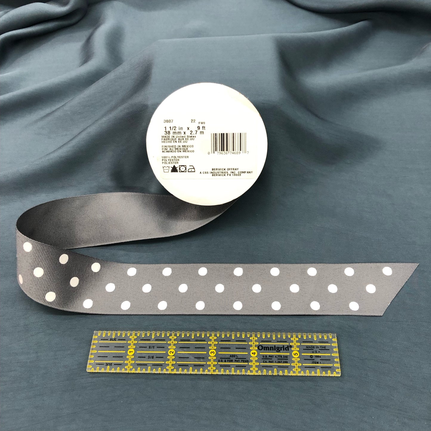 Polka dot grosgrain Ribbon - 2 1/4 yards