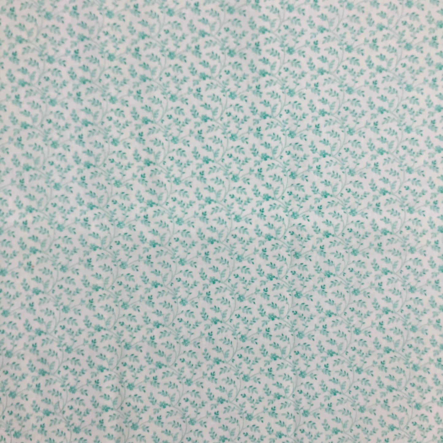 Quilting Cotton - White with Mint Sprigs - 1 yard