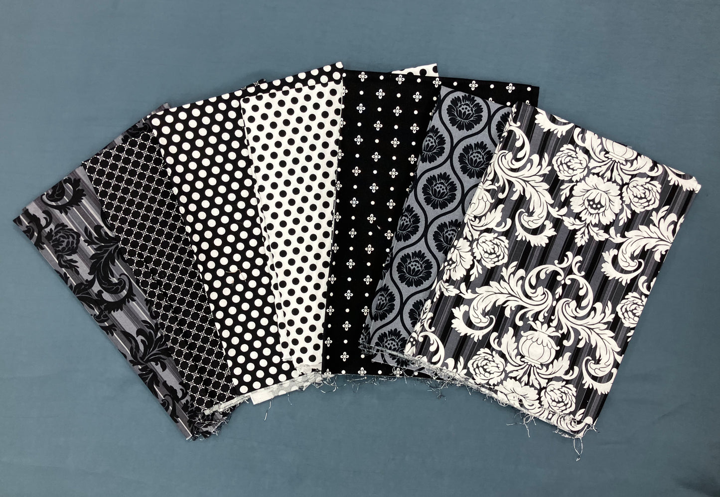 Quilt Bundle - Black/White/Grey