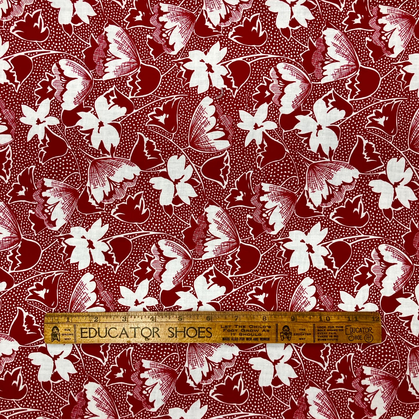 Linen-Like Vintage Red Print - 3 yards