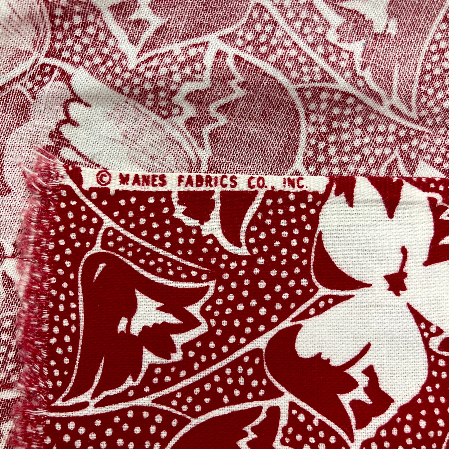 Linen-Like Vintage Red Print - 3 yards